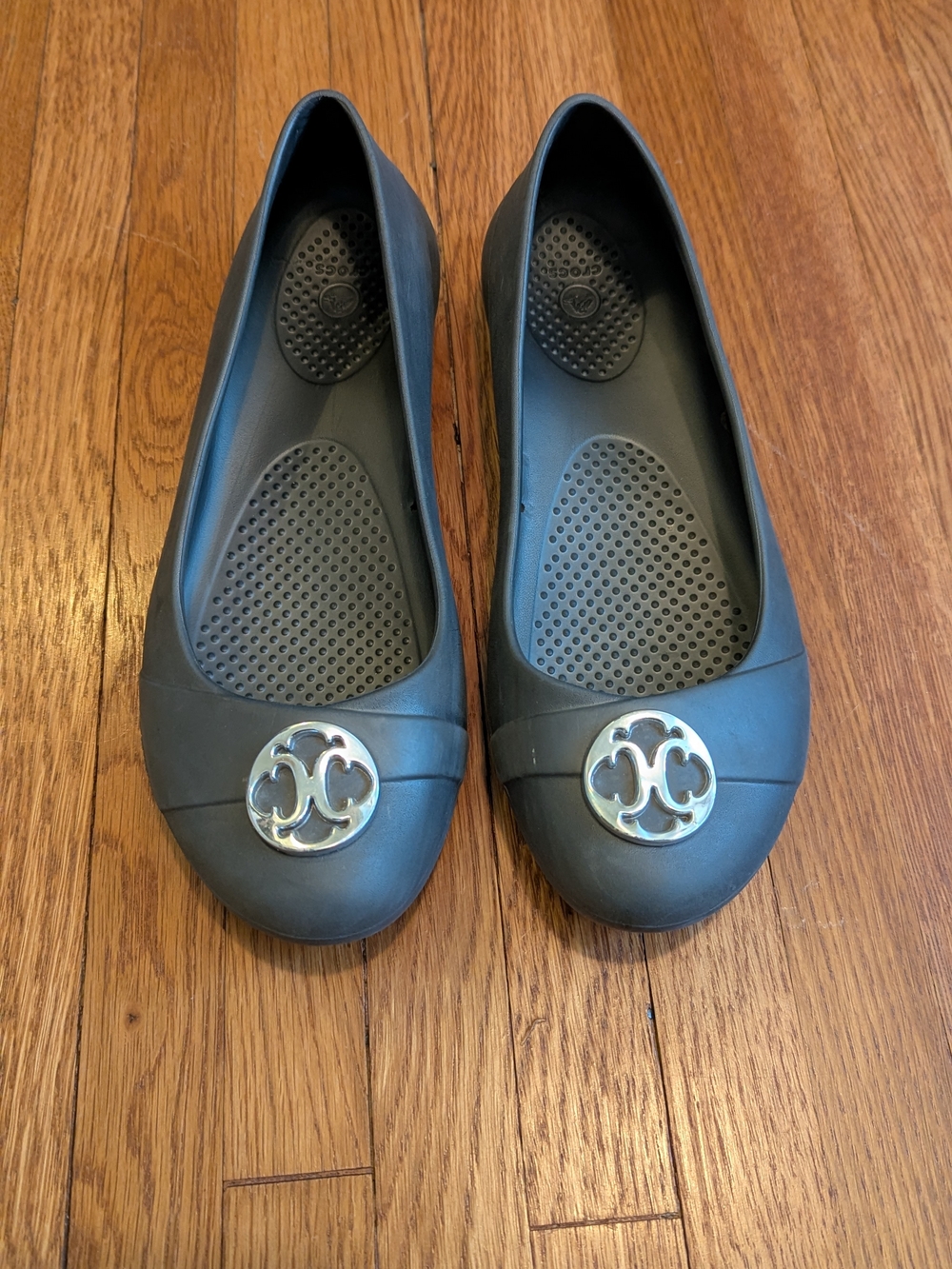 CROCS Dark Grey Slip-On Ballet Flats with Silver Logo Accent - Picture 2 of 8